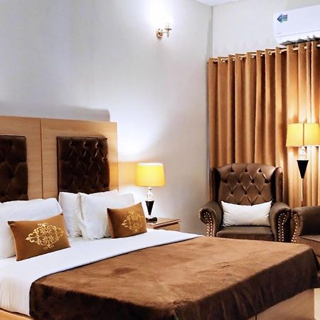 Grand Peace House I Bed & Breakfast Islamabad Bagian luar foto