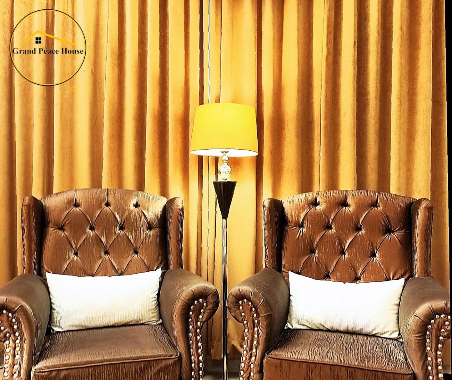Grand Peace House I Bed & Breakfast Islamabad Bagian luar foto